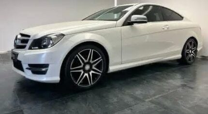 Mercedes Benz