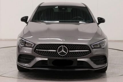 Mercedes Benz CLA