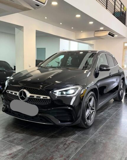 MERCEDES GLA 220d 4 MATIC AMG LINE