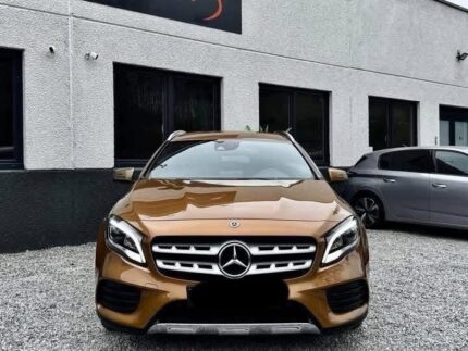 MERCEDES BENZ GLA