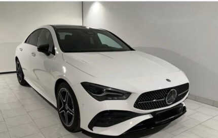 Mercedes Benz CLA 200