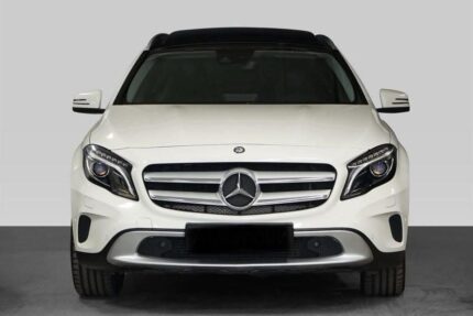 Mercedes Benz GLA 122