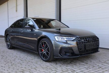 Audi A8L 60