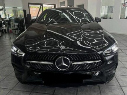 Mercedes Benz CLA 180 AMG