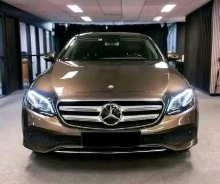 Mercedes Benz E-Klasse