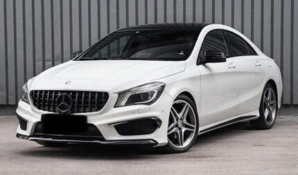 Mercedes Benz CLA 180 AMG