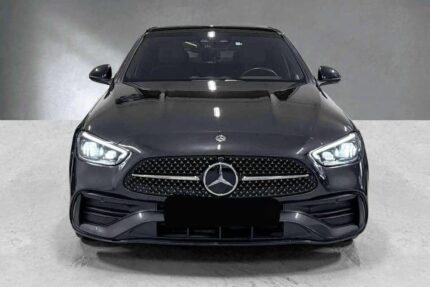 Mercedes-Benz C300e AMG