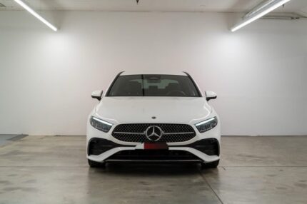 MERCEDES-BENZ A 180 AMG