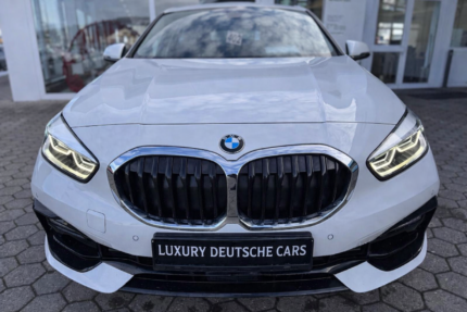 BMW 120i Limousine